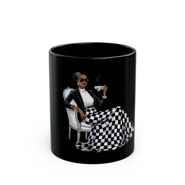 Sitting Chic