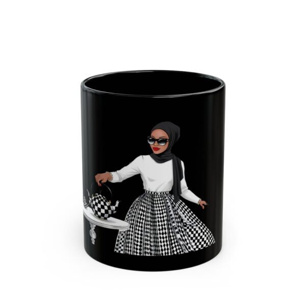 The Chic Pour