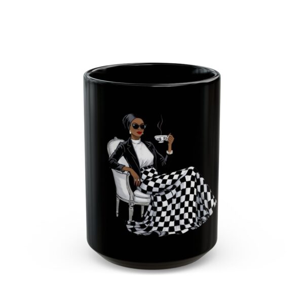 Sitting Chic - Image 5